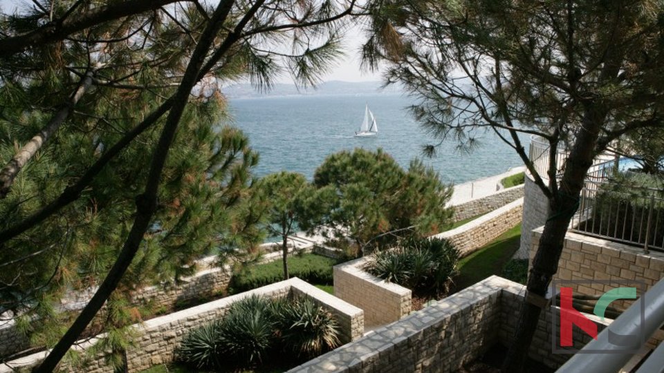 Istria - Savudrija, prestigiosa villa sul mare / vista panoramica