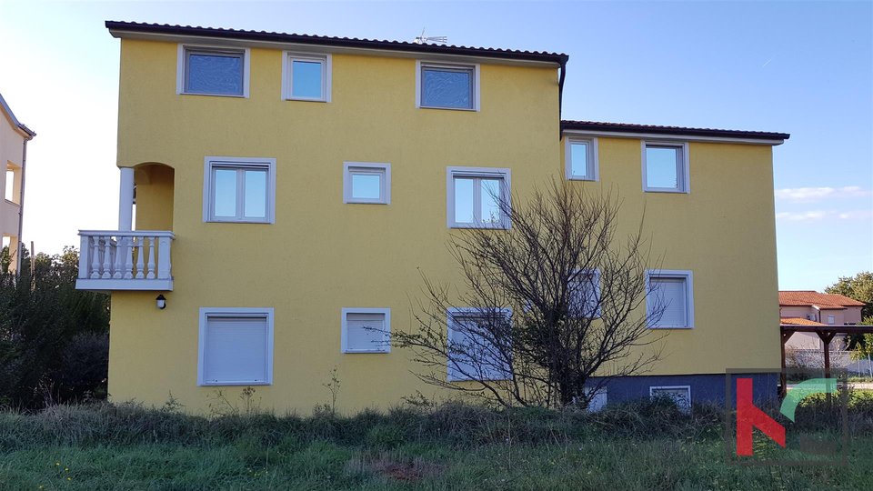 Istria - Medulin, attractive house with 400m2 apartments near the sea