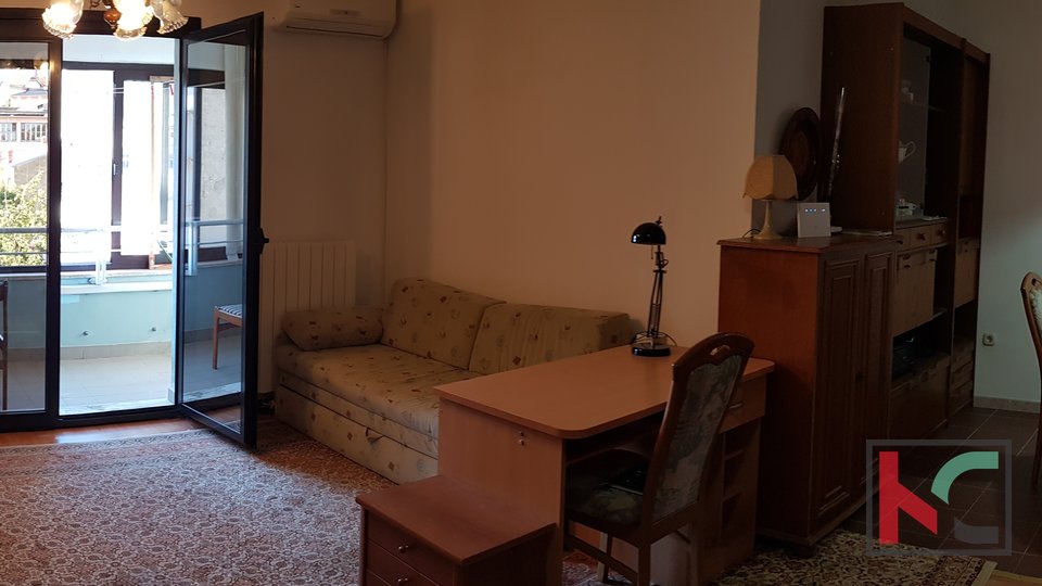 Pula, Vidikovac, Zwei-Zimmer-Wohnung 59,45m2 mit Aufzug