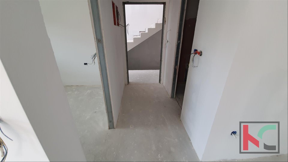 Istra - Premantura - Volme, stan 50m2 u kvalitetnoj novogradnji na 1. katu - 2 spavaće sobe I POGLED