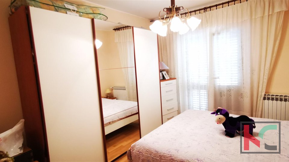 Pula, Šijana, attractive four bedroom apartment 167.97 m2
