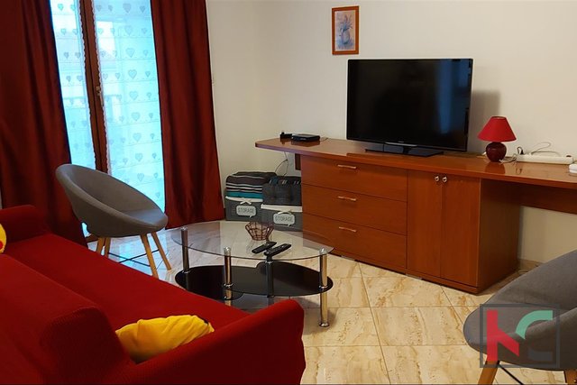Istria, Pula, Stinjan due appartamenti con una superficie totale di 119 m2