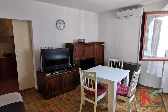 Pula, downtown, apartment 57.67 m2 in the pedestrian zone