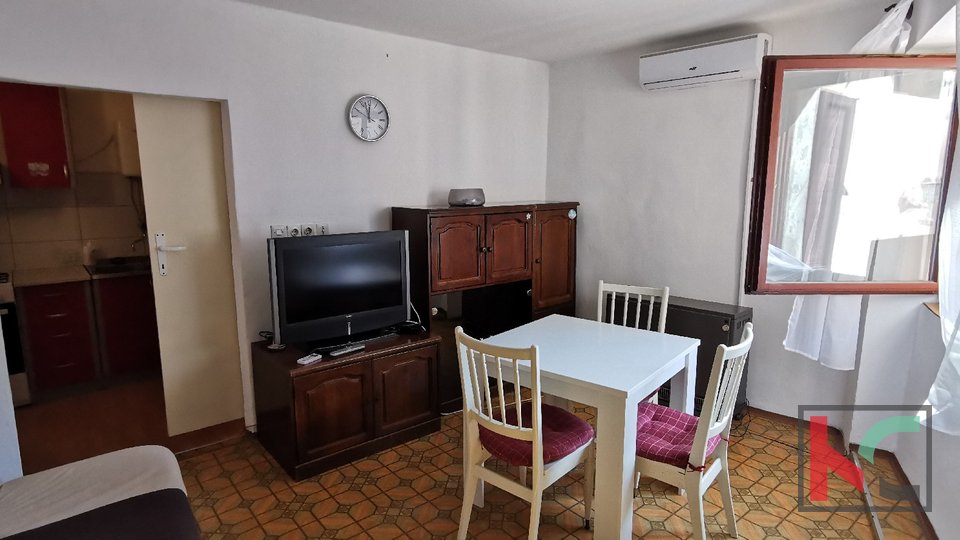 Pula, downtown, apartment 57.67 m2 in the pedestrian zone