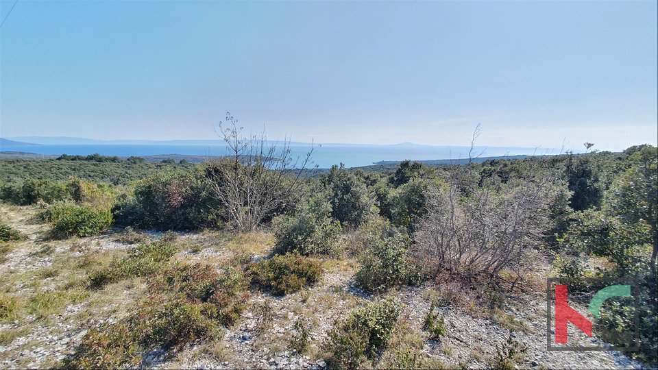 Istra - Pavićini - Duga uvala, zemljišče 9000m2 s panoramskim pogledom na morje