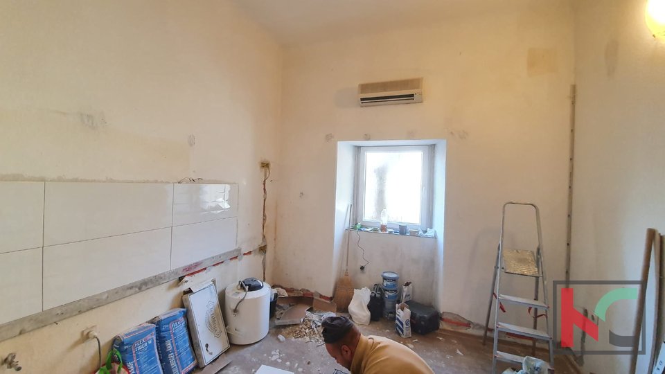Реконструкция квартиры - Пула