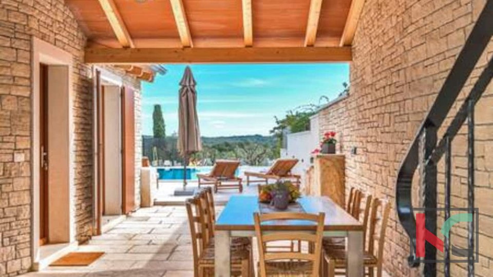 Istria, Marcana, luxuriously decorated old house 141m2 with pool and olive grove