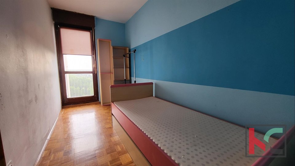 Pula, comfortable family apartment 83m2 on Veruda with panoramic views