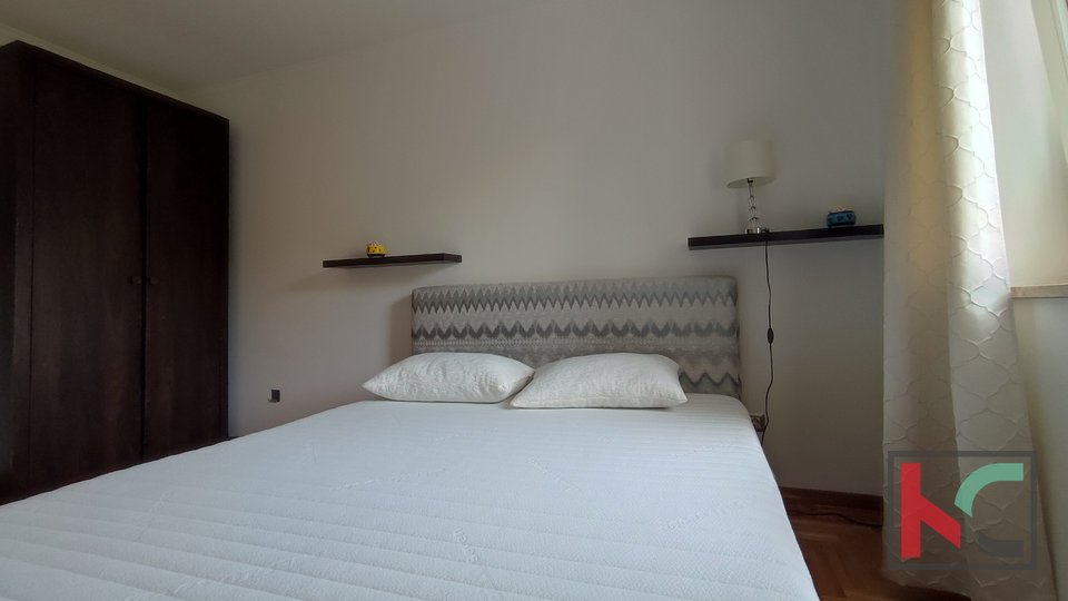 Pula, Veruda Porat, comfortable apartment 93.46 m2 with balcony