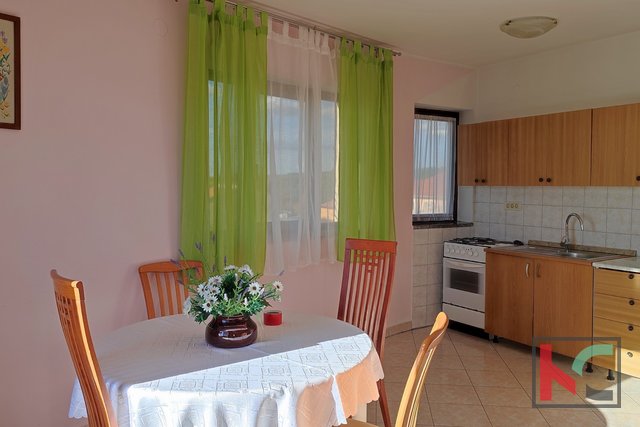 Istria, Galizana, comfortable apartment of 108.94 m2 with two balconies and a terrace near the city of Pula