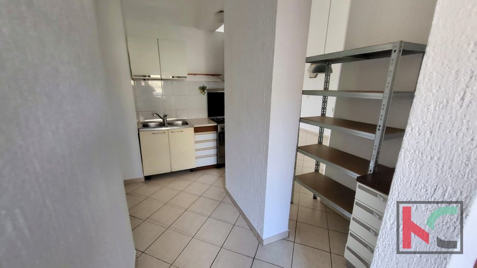 Pula, Veruda Porat, comfortable family apartment 80.11 m2 with a spacious terrace
