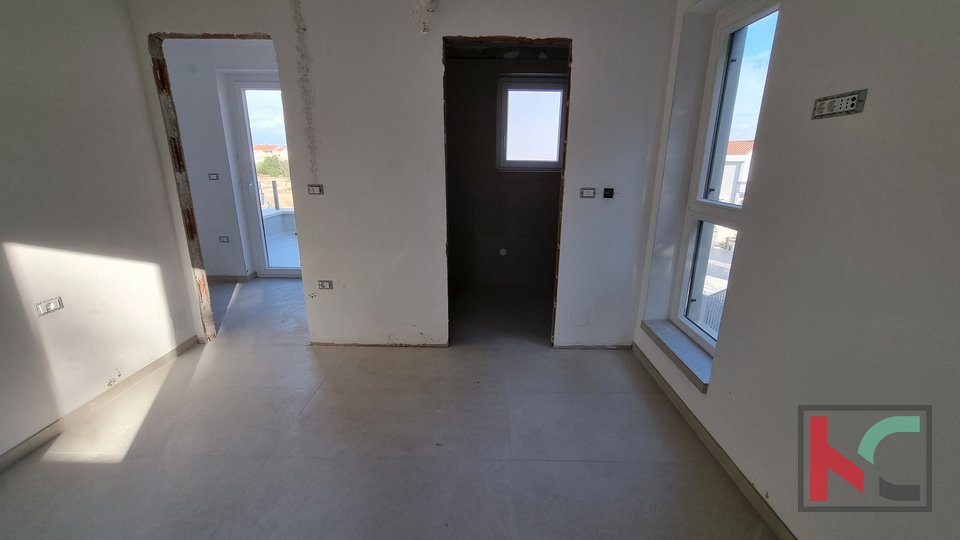 Istria, Fazana, Valbandon, apartment 103.27 m2, terrace, garden, 3 bedrooms