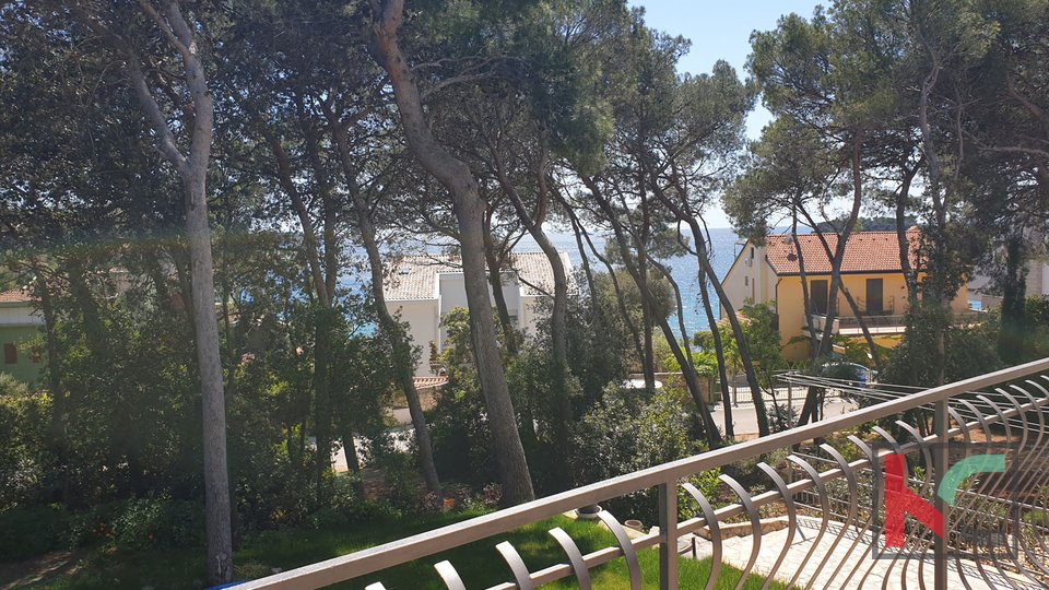 Istria - Rovinj, prestigious house only 40 meters from the sea and the beach II sea view