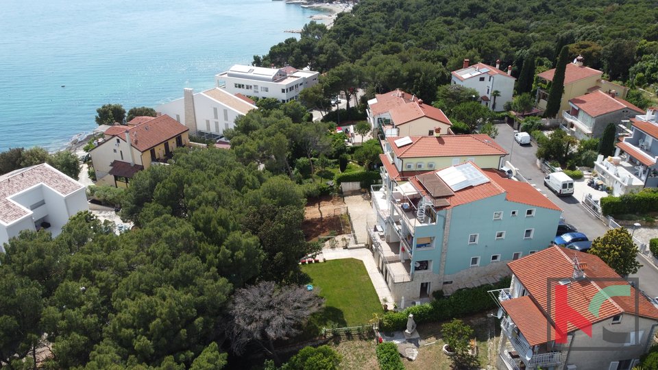 Истрия - Ровинь, престижный дом всего в 40 метрах от моря и пляжа II вид на море