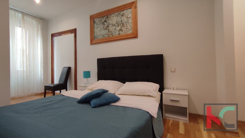 Istra, Pula, center, stanovanje 121,99 m2 z 1 stanovanjem in 3 spalnicami, možnost turističnega najema !!!