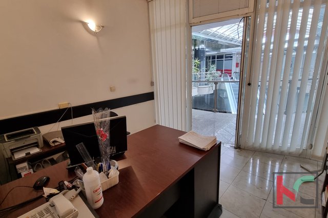 Pula, Center, office space 34.15 m2