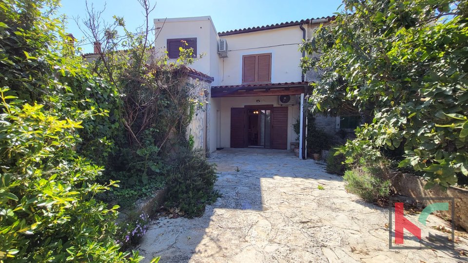 Istria, Liznjan, renovated stone house 112.00 m2