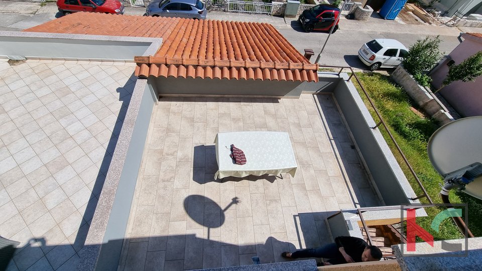 Istra, Premantura, kuća 160m2 sa pogledom na more II ekskluzivna prodaja