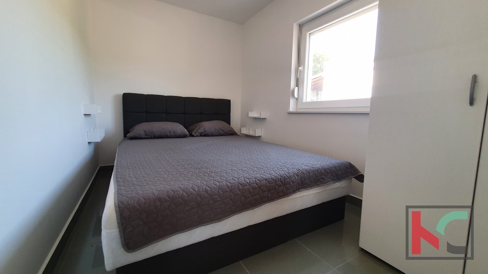 Istra, Pavićini, obnovljena hiša 100m2 v treh etažah