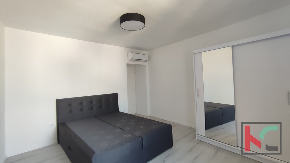 Istrien, Pula, Zentrum, renovierte Wohnung mit zwei Schlafzimmern, 200 m zur Pula Arena