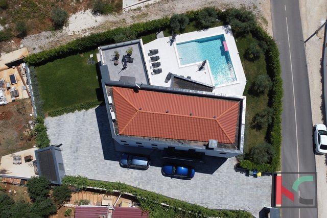 Istrien, Krnica, Luxusvilla, Meerblick, Swimmingpool 58m2