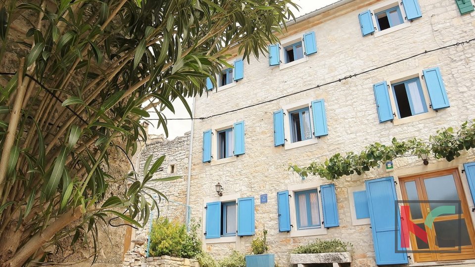 Istria, Kanfanar, Villaggio con 7 case vacanza autoctone istriane