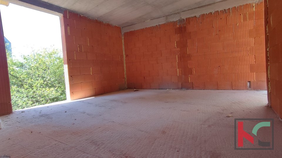 Istria, Pula, Veruda, apartment in a new building 500 m from the sea