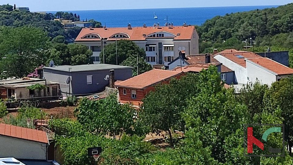 Istria, Pula, Veruda, penthouse in a new building 104.47 m2 with sea view, LIFT