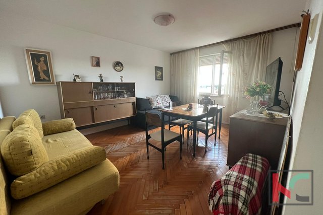 Istria, Pula, Veruda, classic two-room apartment 55.05 m2 with sea view