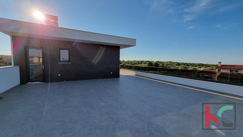 Istria, Vodnjan, luxury modern villa with open sea view and "infinity" pool