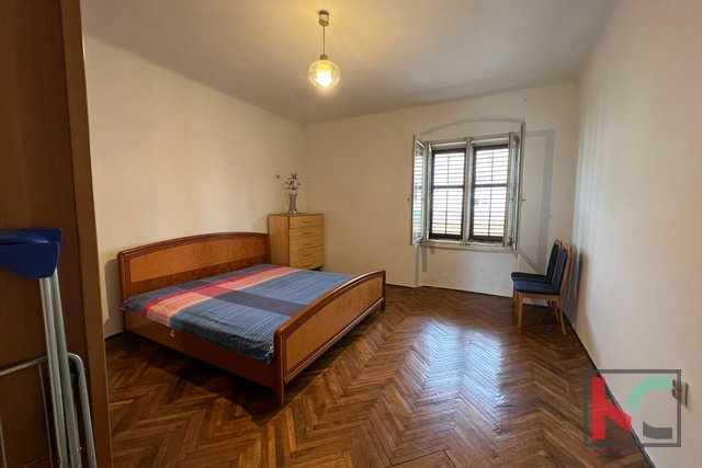 Istra, Pula, Center, stanovanje 70,92m2 z dvema spalnicama