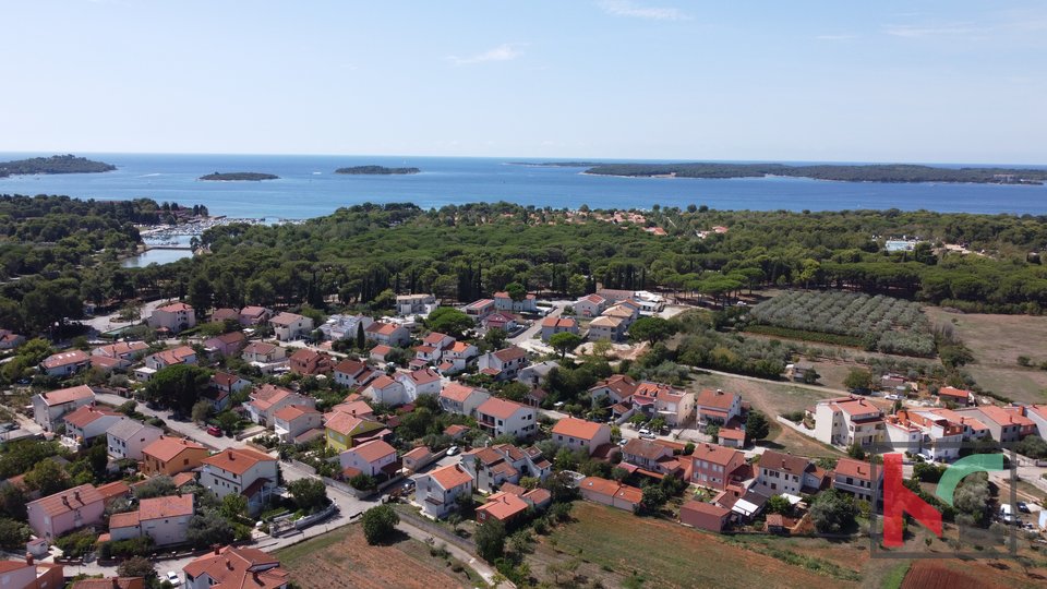 Istra - Fažana, atraktivno gradbeno zemljišče nedaleč od morja in plaž