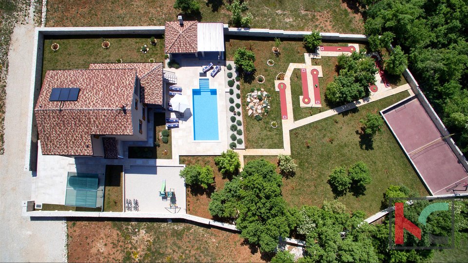 Štokovci - Villa di lusso 4 * con giardino di 2000m2