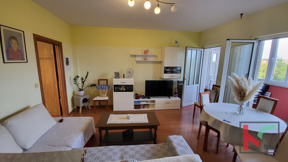 Istria, Rovinjsko Selo, comfortable apartment on the first floor with a balcony
