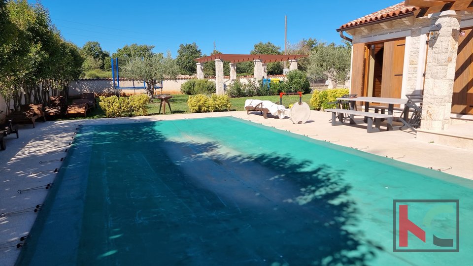 Istria, Divšići, stone villa with swimming pool, #sale