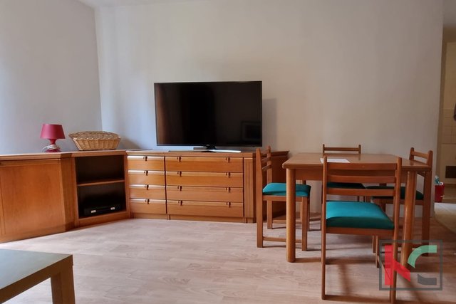 Пореч, Двухкомнатная квартира, 200м от моря, 39м2, 1 СУ+Б, #продажа