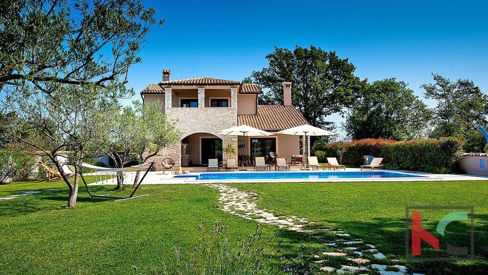 Istria, Marčana, bellissima casa vacanze con campo da tennis e piscina, #vendita