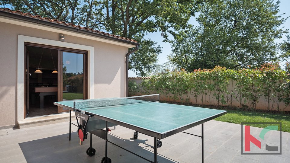 Истрия, Марчана, красивый дом для отдыха с теннисным кортом и бассейном, #продажа