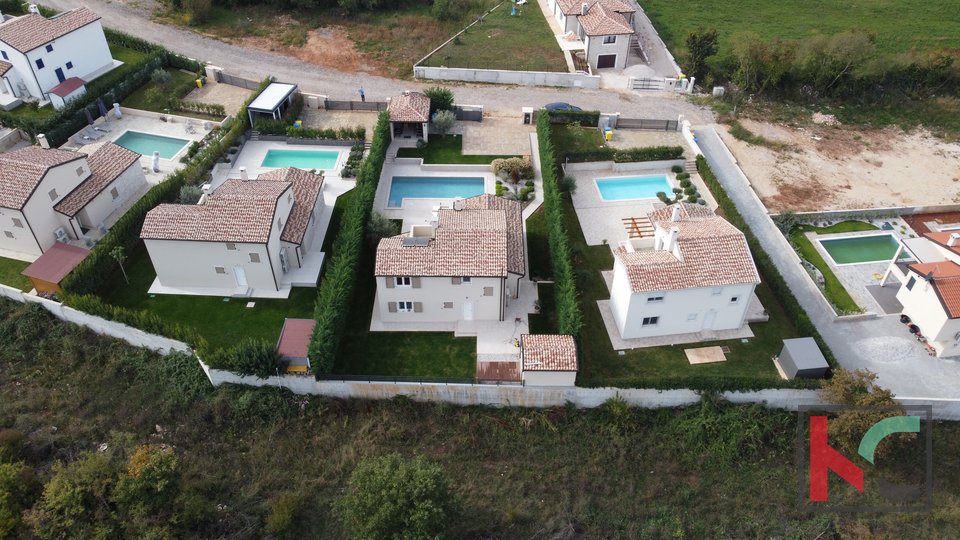Istria, modern villa with pool near Poreč, #sale