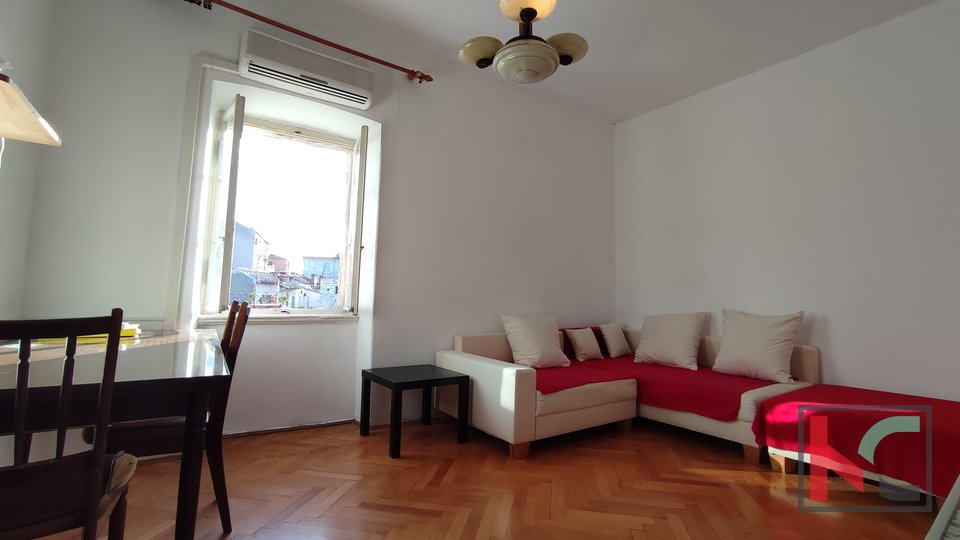 Istra, Pula, trisobno stanovanje 62,48 m2 v centru, 200m do Arene, #prodaja