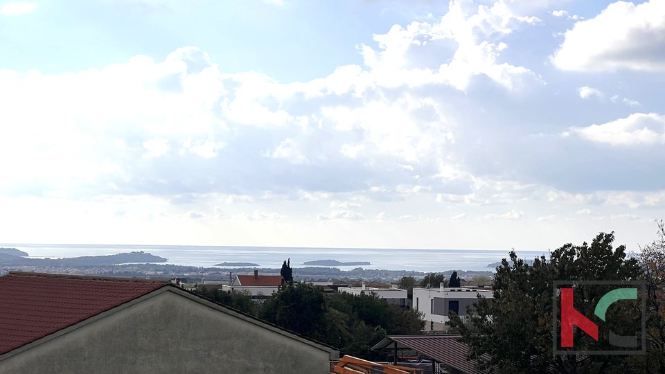 Istria, Vodnjan, sunny family three-room apartment with sea view #sale