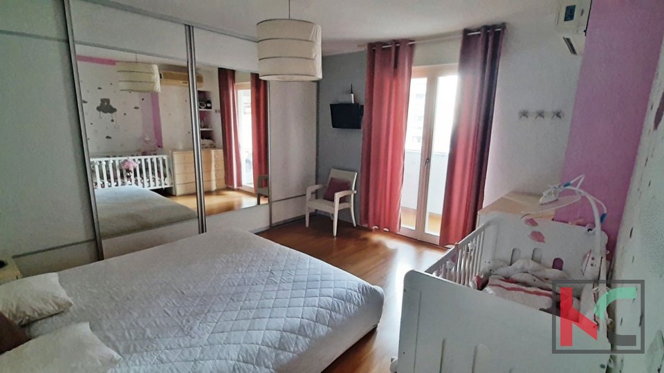 Istria, Pola, Vidikovac, appartamento 50,66 m2 al quinto piano, ascensore, #vendita