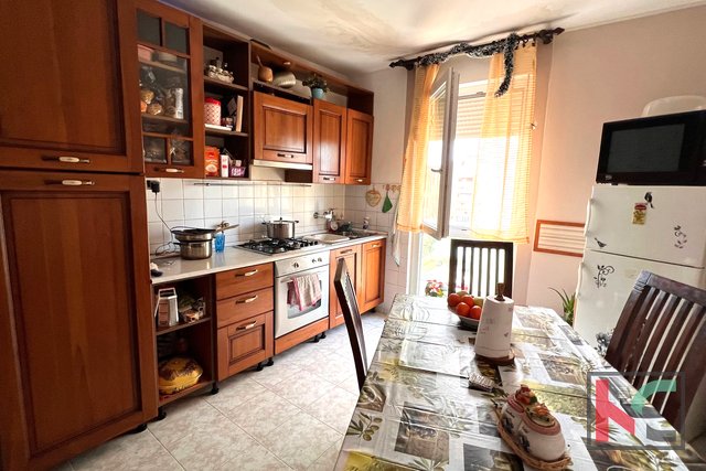 Pula, Vidikovac, three-room family apartment, 69.13 m2 in a building with an elevator #sale