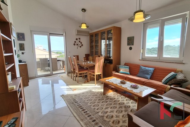Istra, Premantura, stanovanje 96,67m2 s pogledom na morje