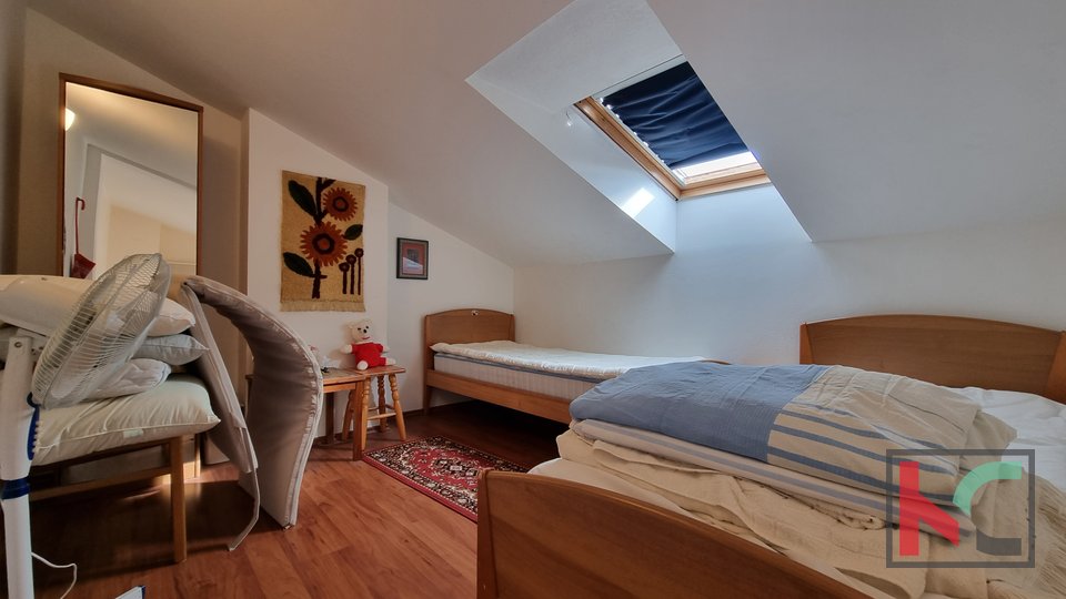 Istra, Premantura, stanovanje 96,67m2 s pogledom na morje