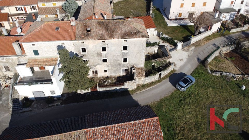 Istra, Barban, kamena kuća za renovaciju. #prodaja