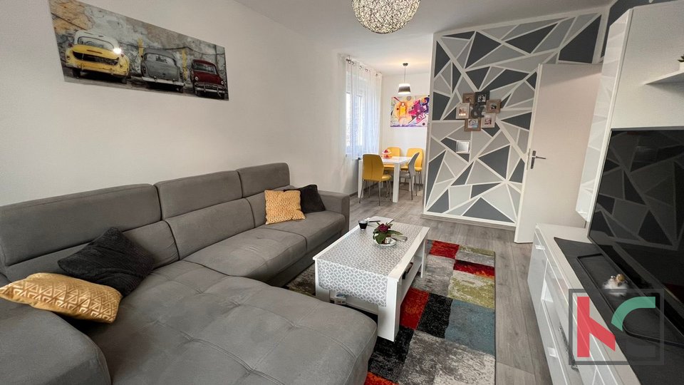 Pula, Stoja, three-room family apartment, 60 m2, completely renovated in an ideal location #sale