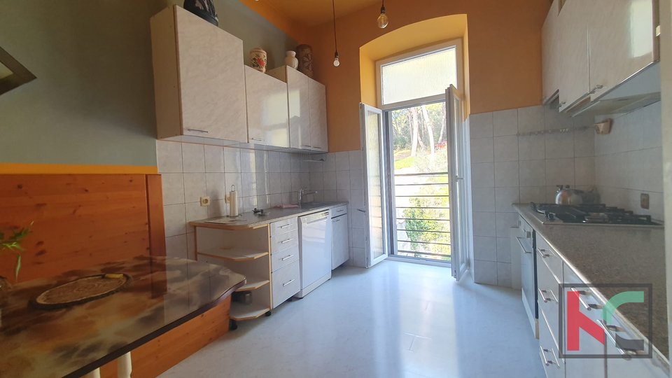 Pula, Punta, apartment, 2 bedrooms, 83.46 m2, close to the sea and a view of the Arena #sale
