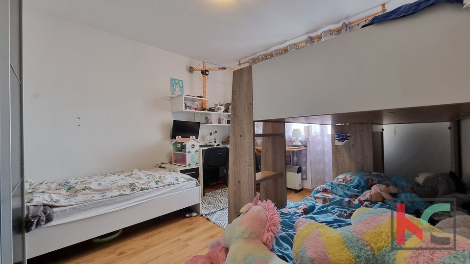 Pula, Vidikovac, obiteljski stan 70 m2 na prvom katu, #prodaja