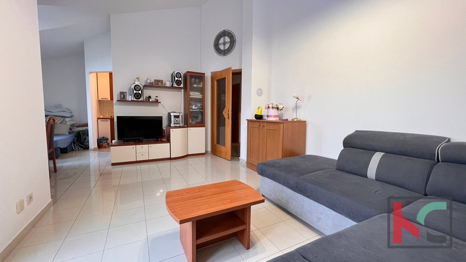 Pula, Valsaline, two-story apartment in a new building in an ideal location